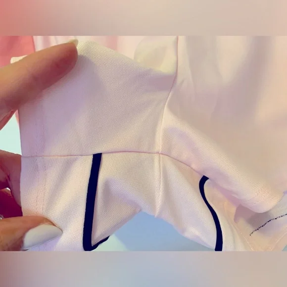 Under Armour Performance Shorts - Picture 5 of 8